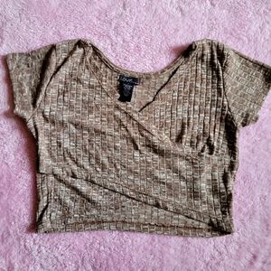 🦋 Cute Crop Top Size( Large)